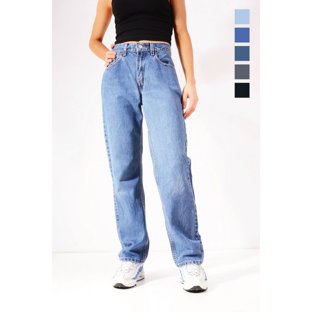 Vintage Levi's 505 Jeans Straight Leg, Regular Fit, Zip Fly Waist 34 Length 32